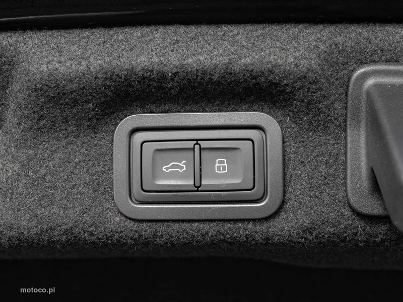 Audi A6 C8 27