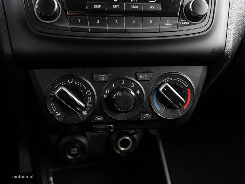 Suzuki Swift 16