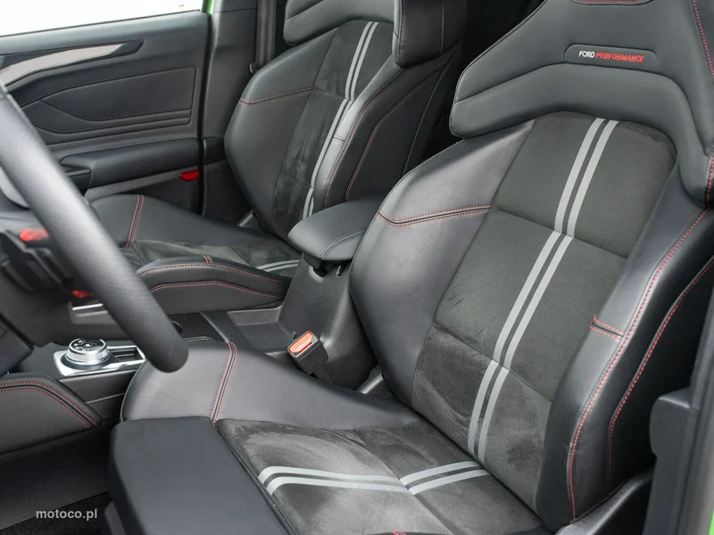 Ford Focus IV 12