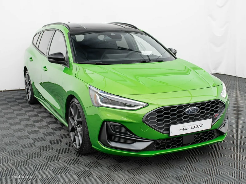 Ford Focus IV 3