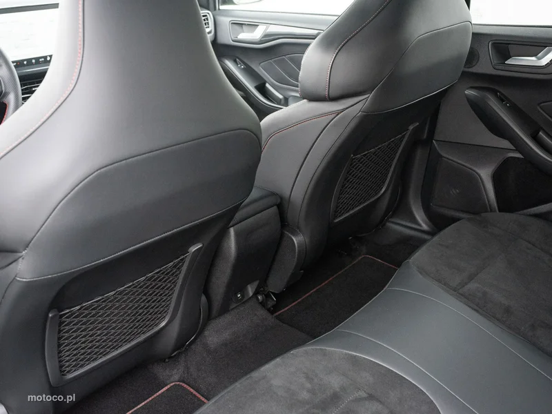 Ford Focus IV 25