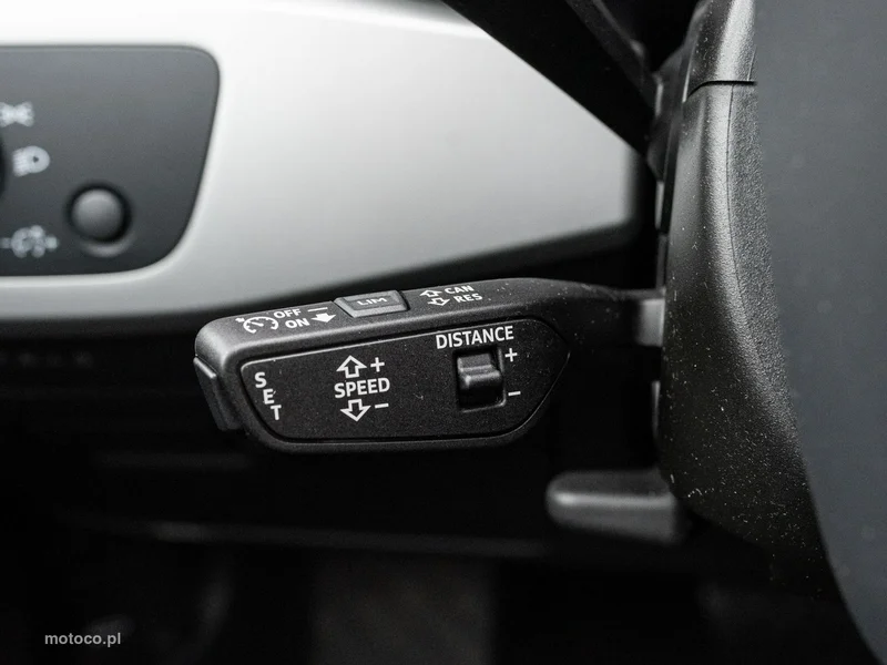 Audi A4 B9 16