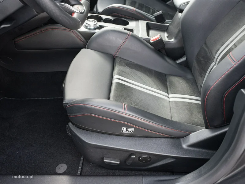 Ford Focus IV 11