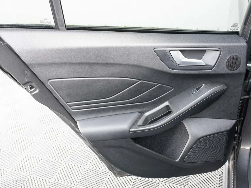 Ford Focus IV 24