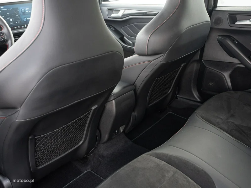 Ford Focus IV 25