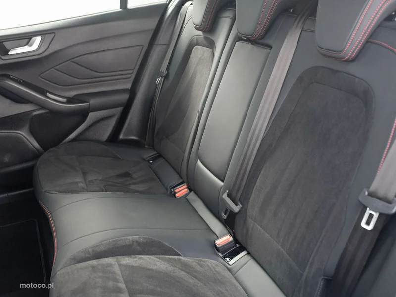 Ford Focus IV 26