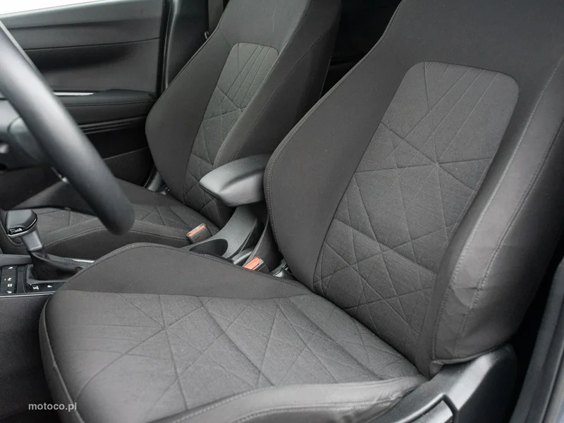 Hyundai BAYON 12