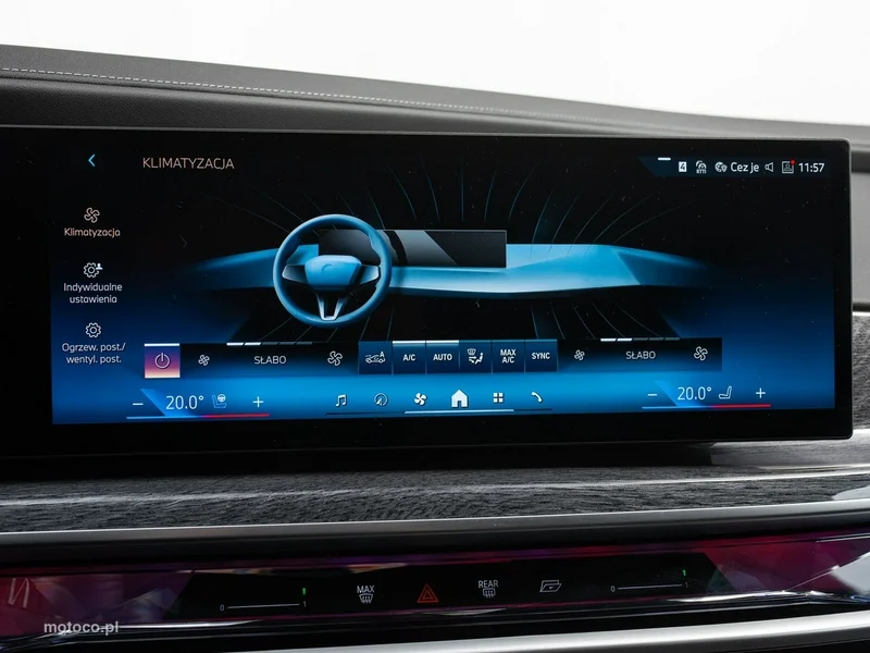 BMW Seria 7 G70 740 18