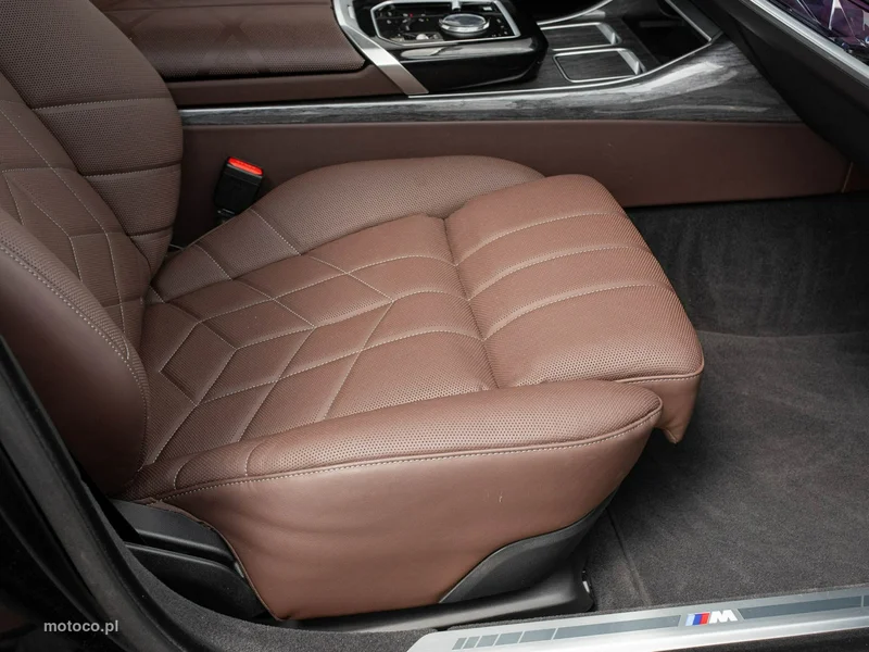 BMW Seria 7 G70 740 30