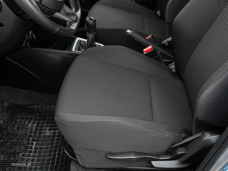 Suzuki Swift 11