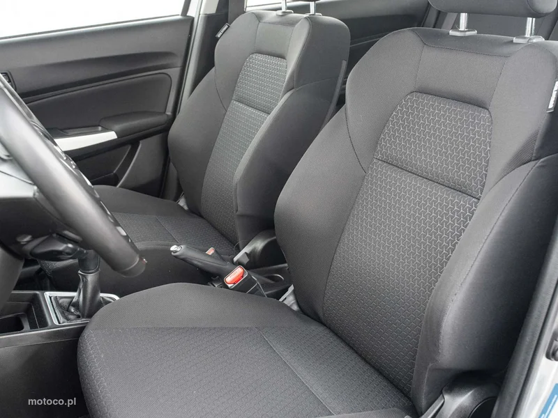 Suzuki Swift 12