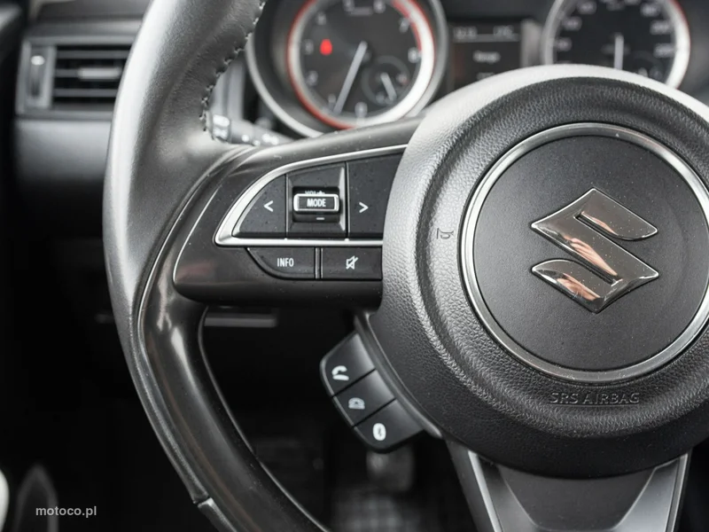 Suzuki Swift 14