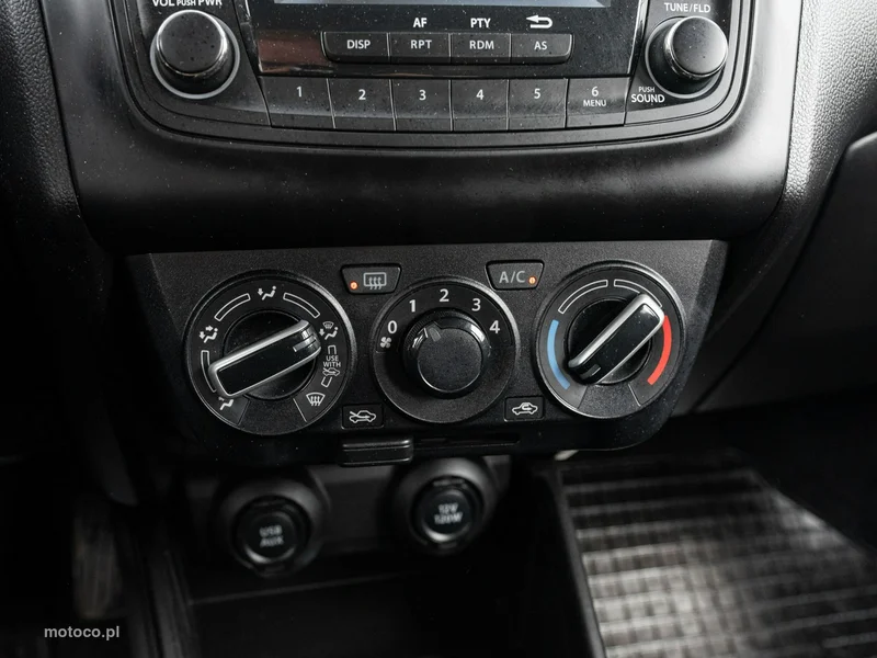 Suzuki Swift 17