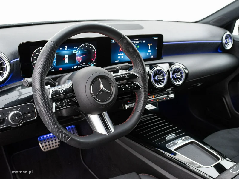 Mercedes-Benz Klasa A W177 A 200 6