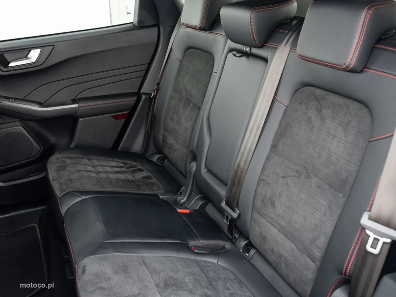 Ford Kuga II 27