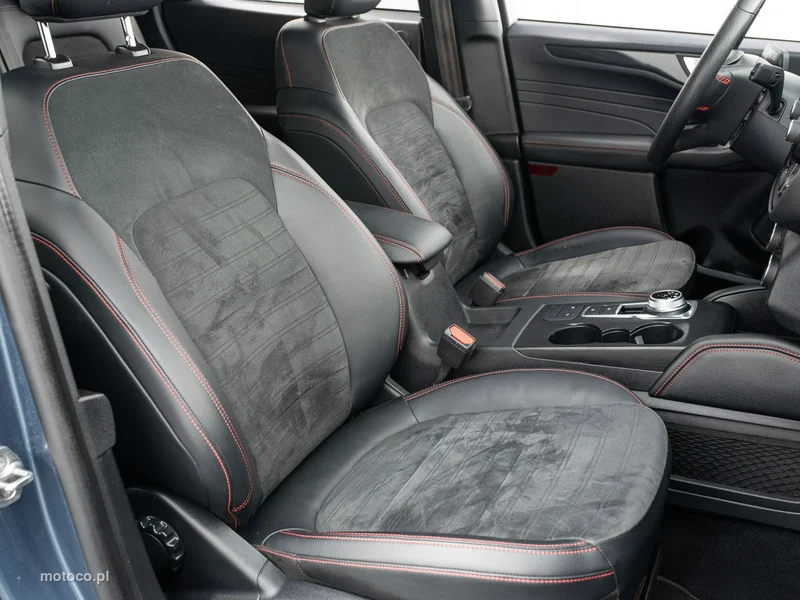 Ford Kuga II 30