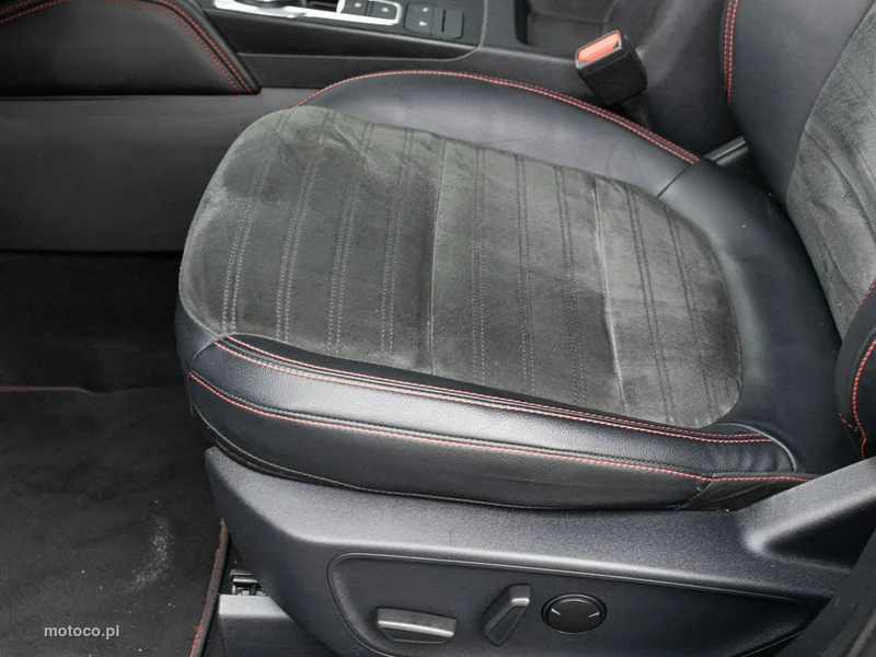 Ford Kuga II 10