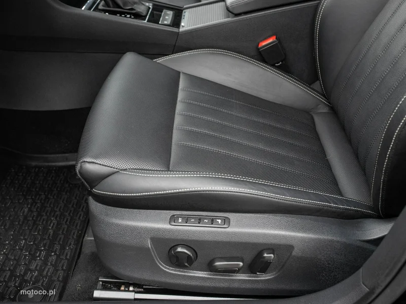 Skoda Superb III 10