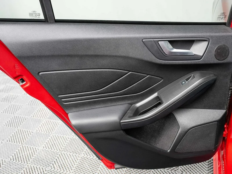 Ford Focus IV 23