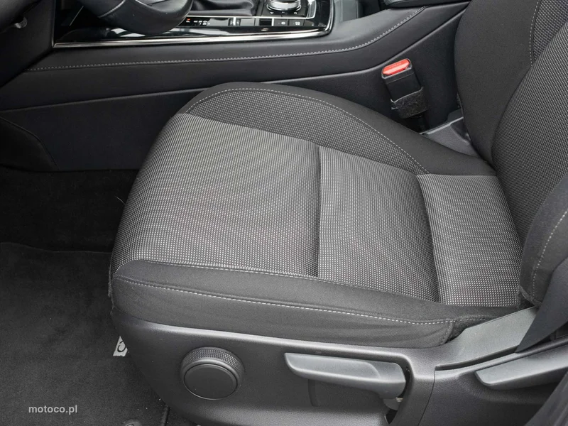 Mazda CX-30 11