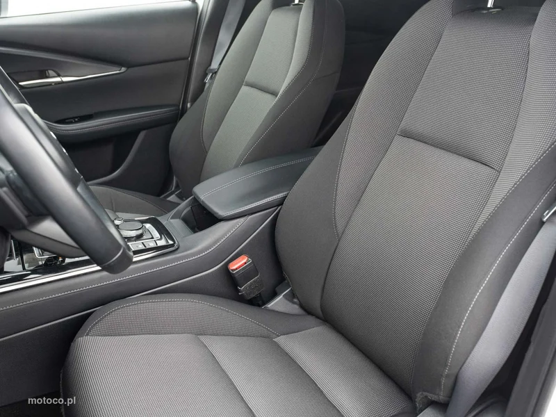 Mazda CX-30 12