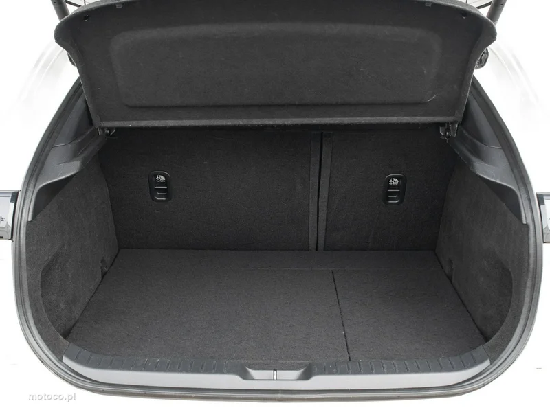 Mazda CX-30 25