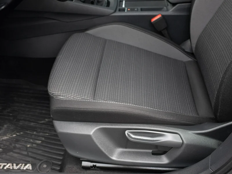 Skoda Octavia IV 10