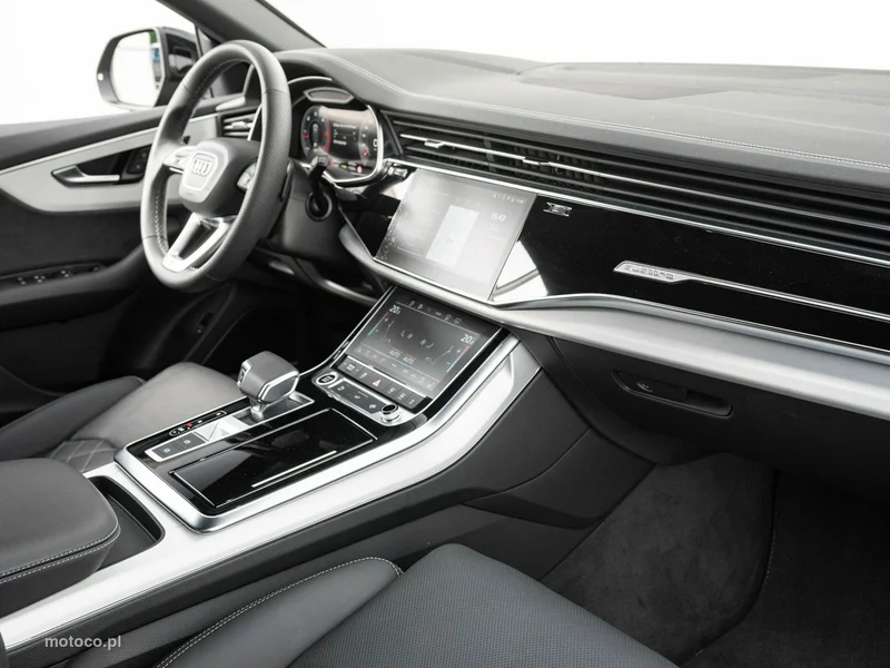 Audi Q8 4M 29