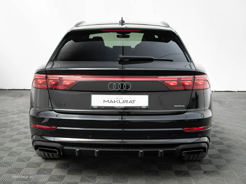 Audi Q8 4M 8