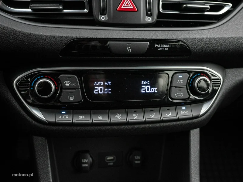 Hyundai i30 18