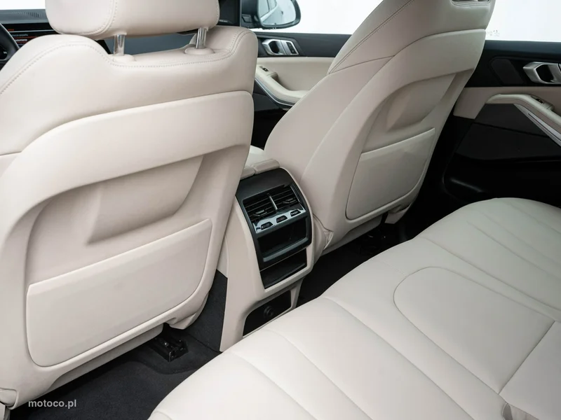 BMW X5 G05 28