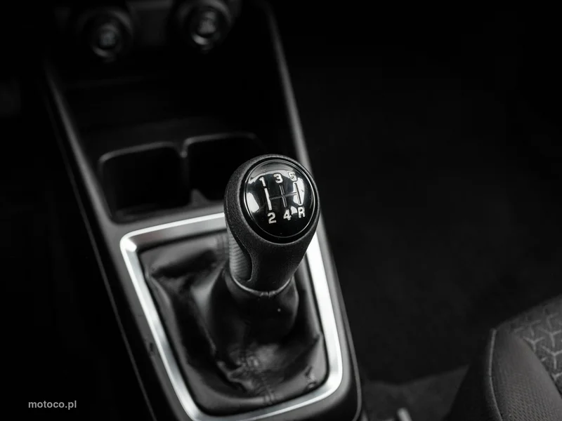 Suzuki Swift 14