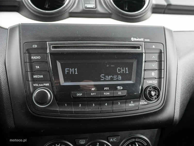 Suzuki Swift 16