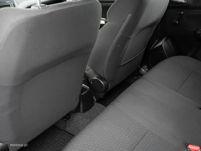 Suzuki Swift 18