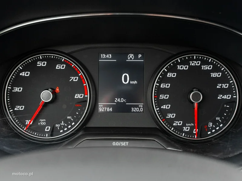 Seat Arona 12