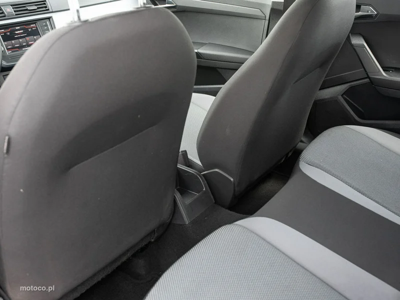 Seat Arona 23