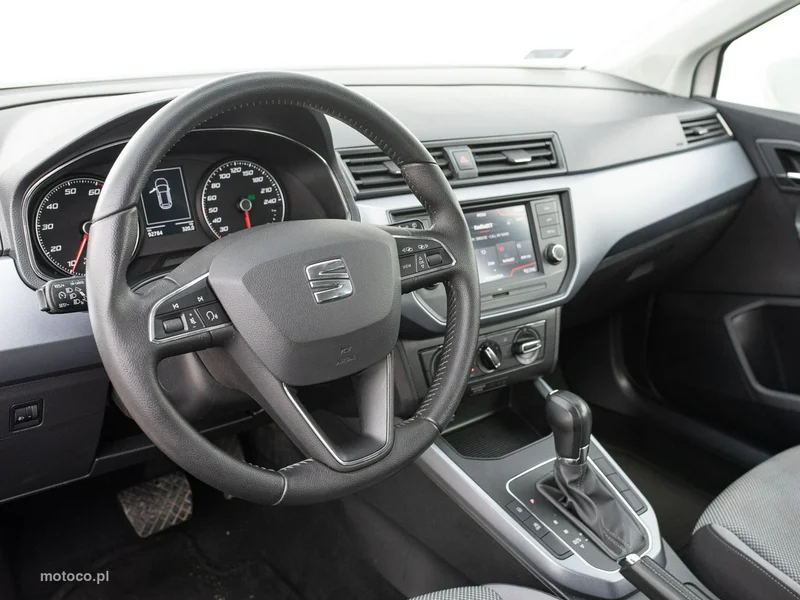 Seat Arona 6