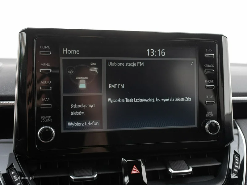 Toyota Corolla E210 17