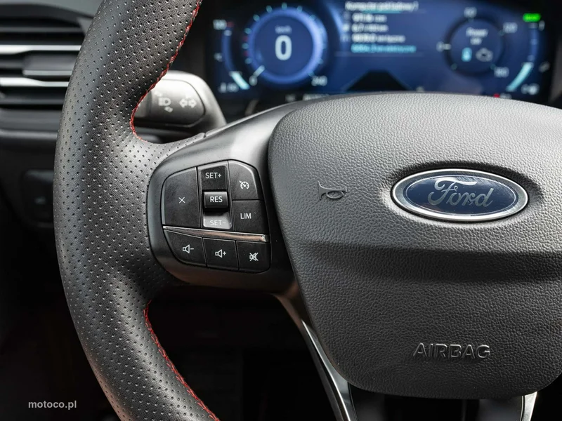 Ford Kuga II 13