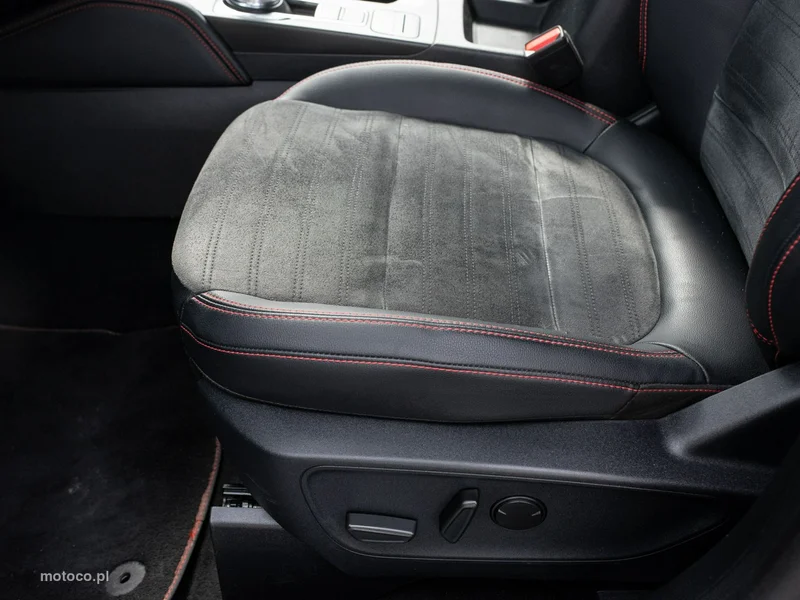 Ford Kuga II 10
