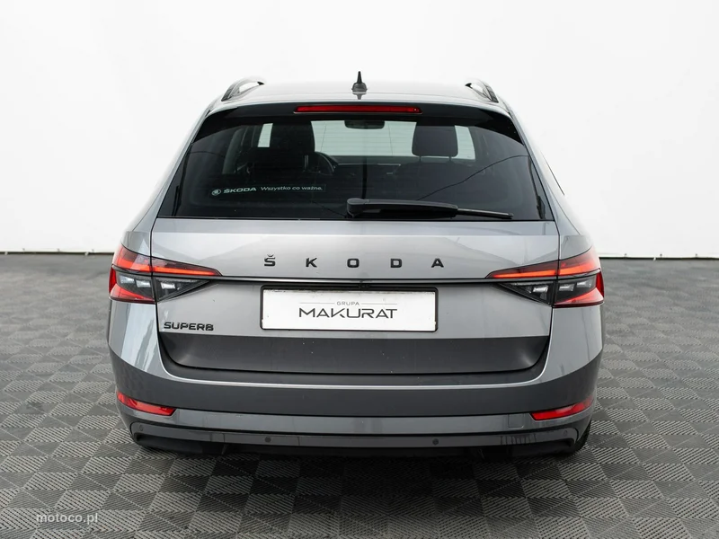 Skoda Superb III 8
