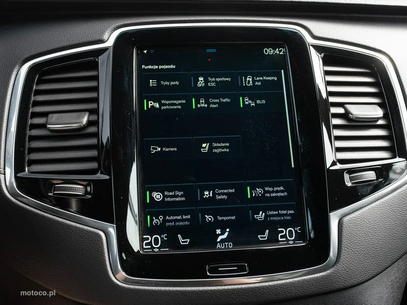 Volvo XC 90 17
