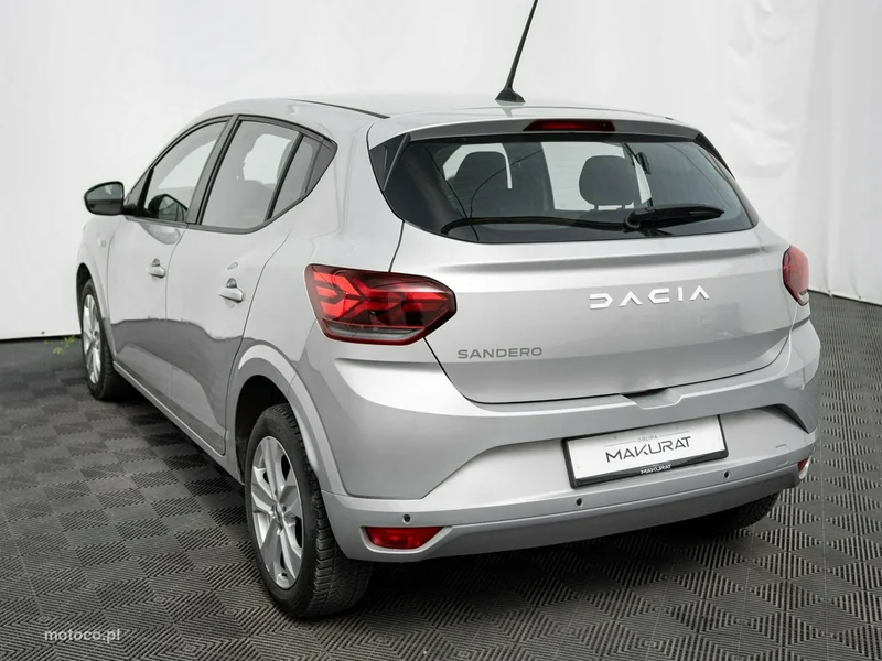 Dacia Sandero 4