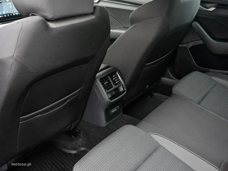 Skoda Octavia IV 21
