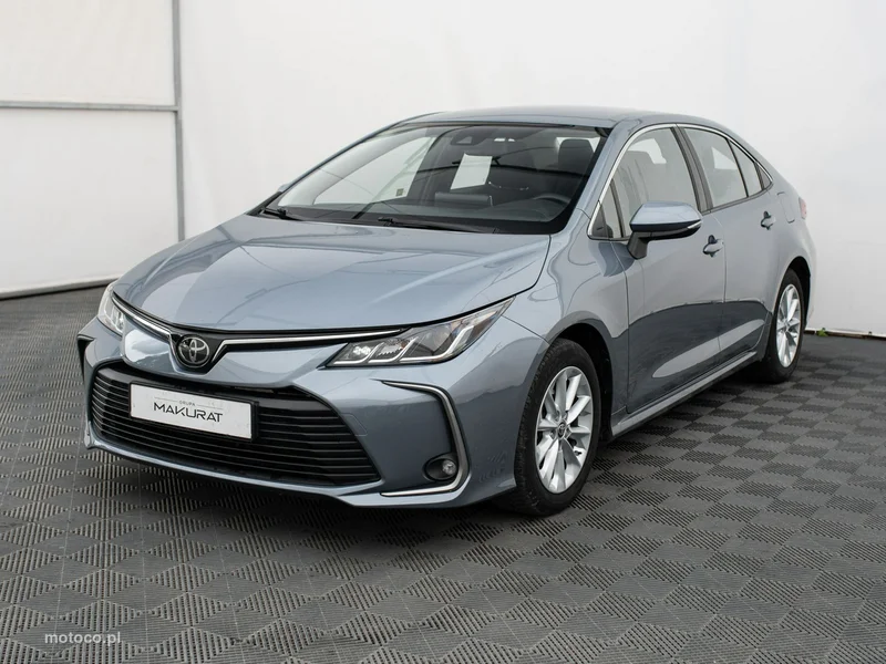 Toyota Corolla E210 2