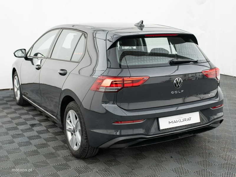 Volkswagen Golf VIII 4