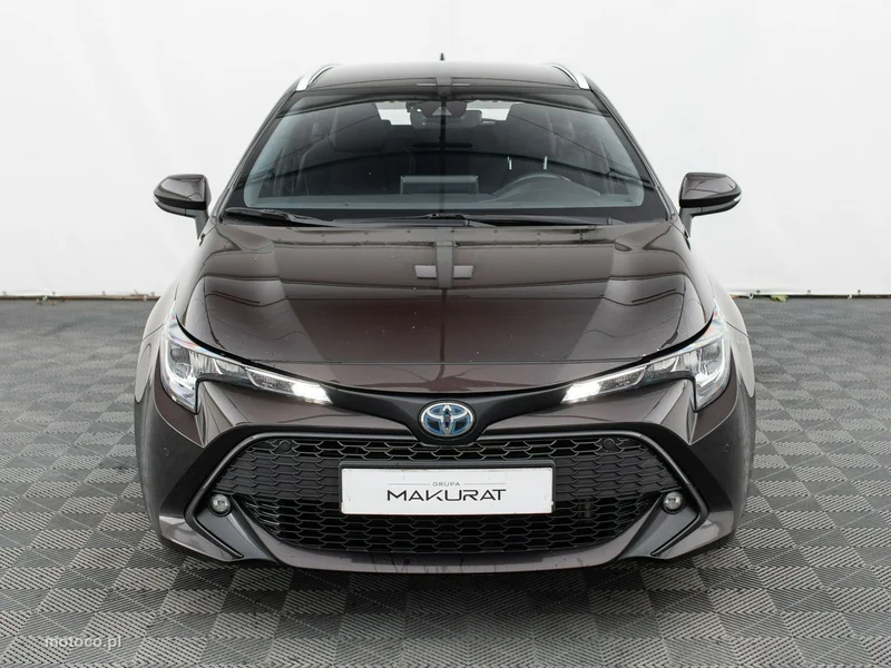 Toyota Corolla E210 7