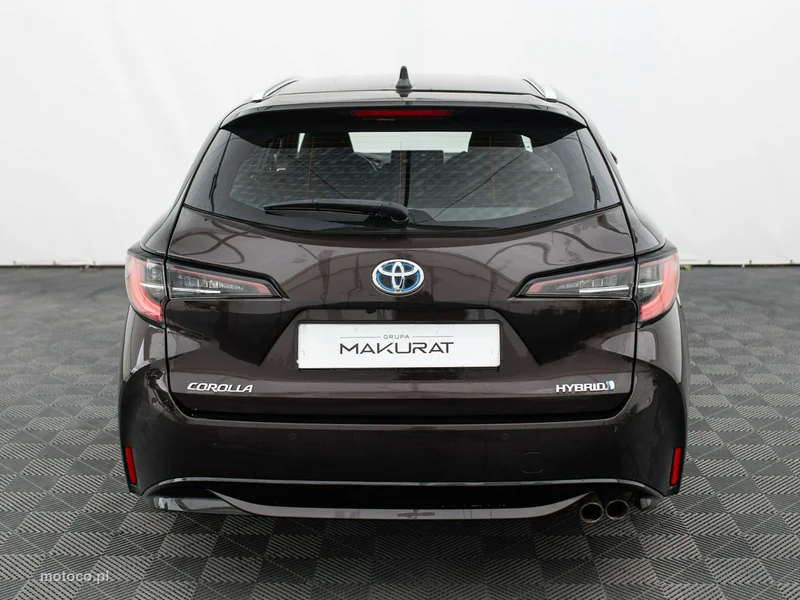 Toyota Corolla E210 8