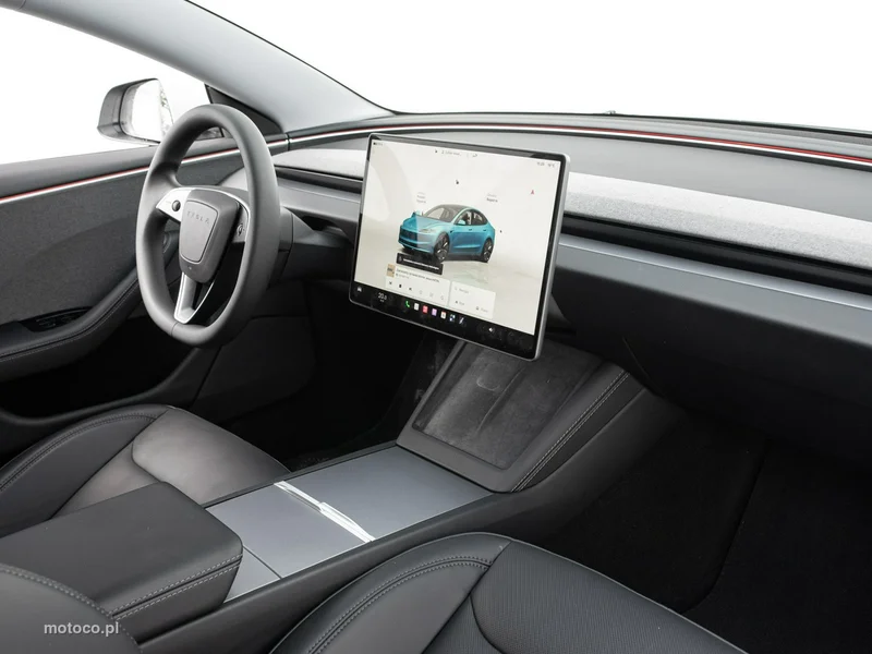 Tesla Model 3 29