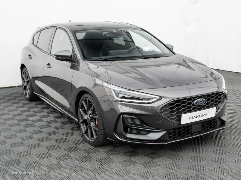 Ford Focus IV 3